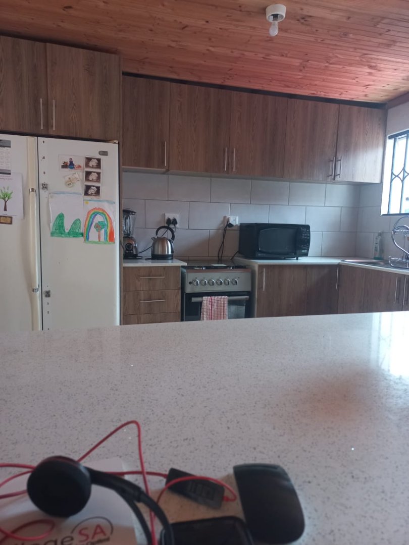  Bedroom Property for Sale in Rocklands Western Cape